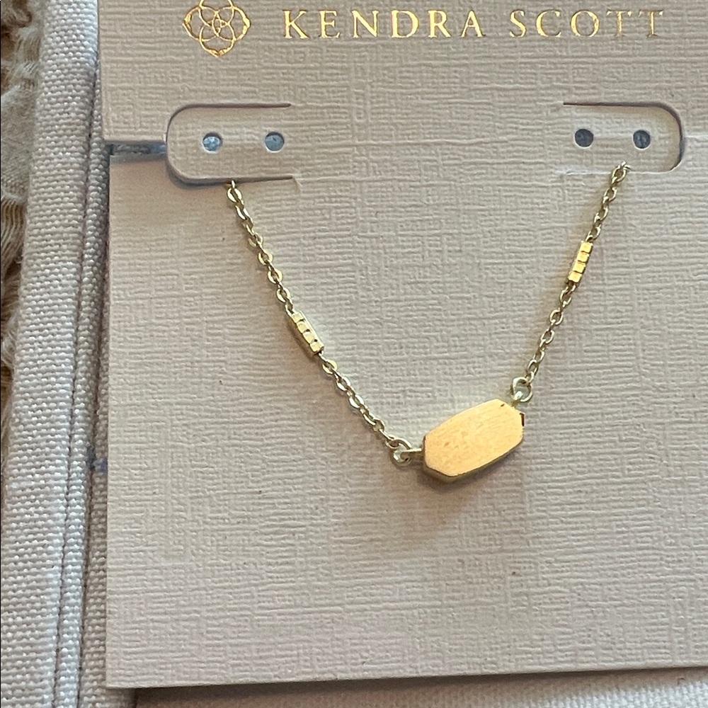 Kendra Scott Gold Pendant Necklace